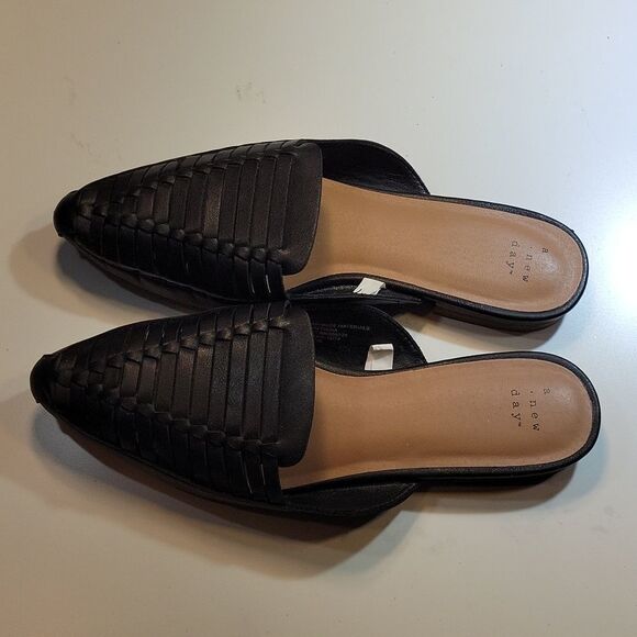 A.NEW DAY POINTED TOE WOMEN"S MULES SHOE - Picture 8 of 16